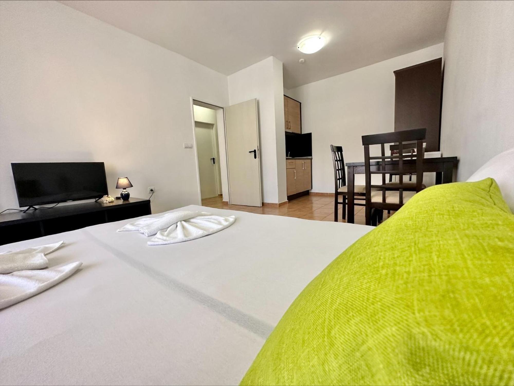 Apartment Menada In Marina Cape Aheloy