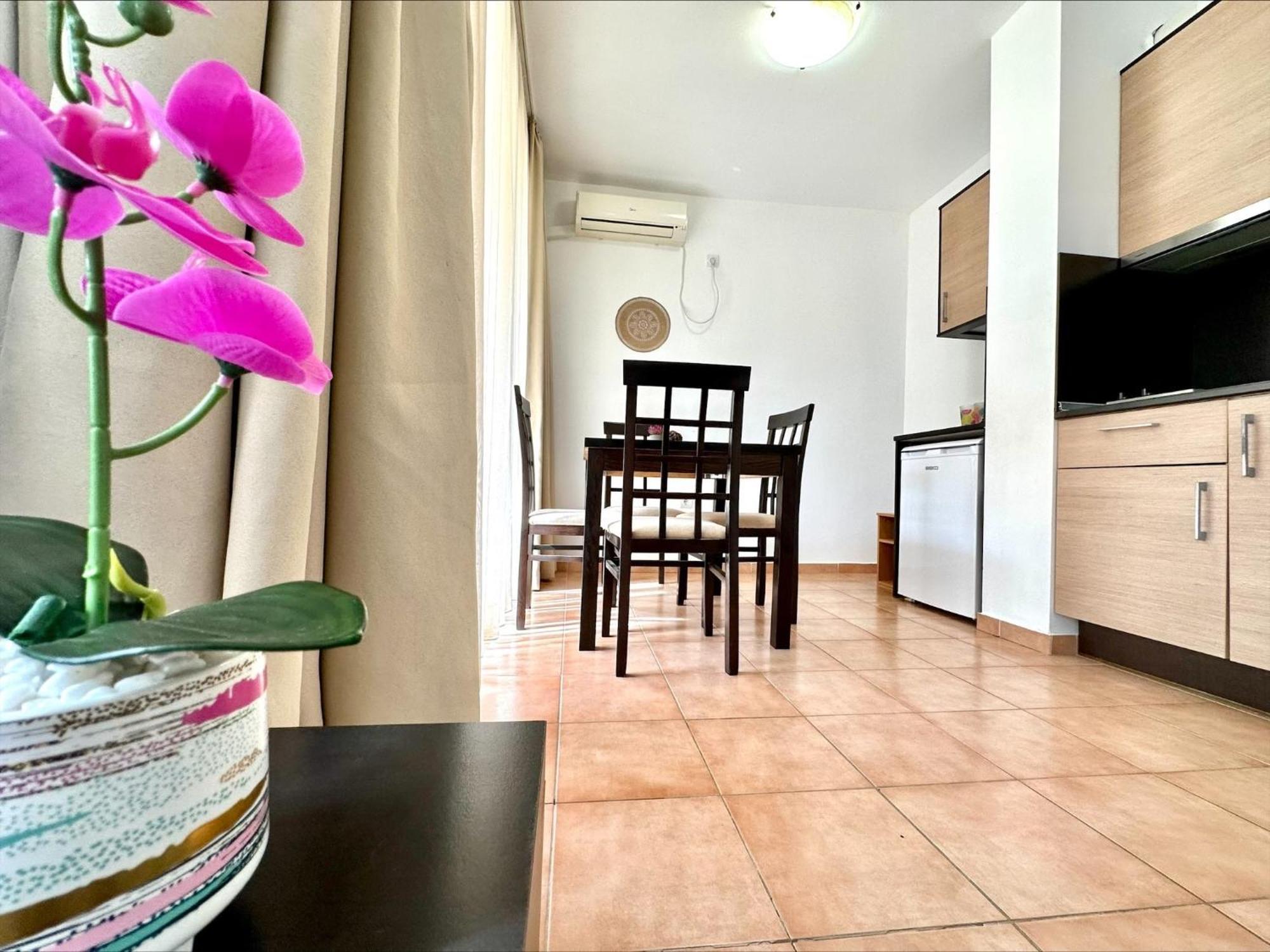 Menada In Marina Cape Apartment *